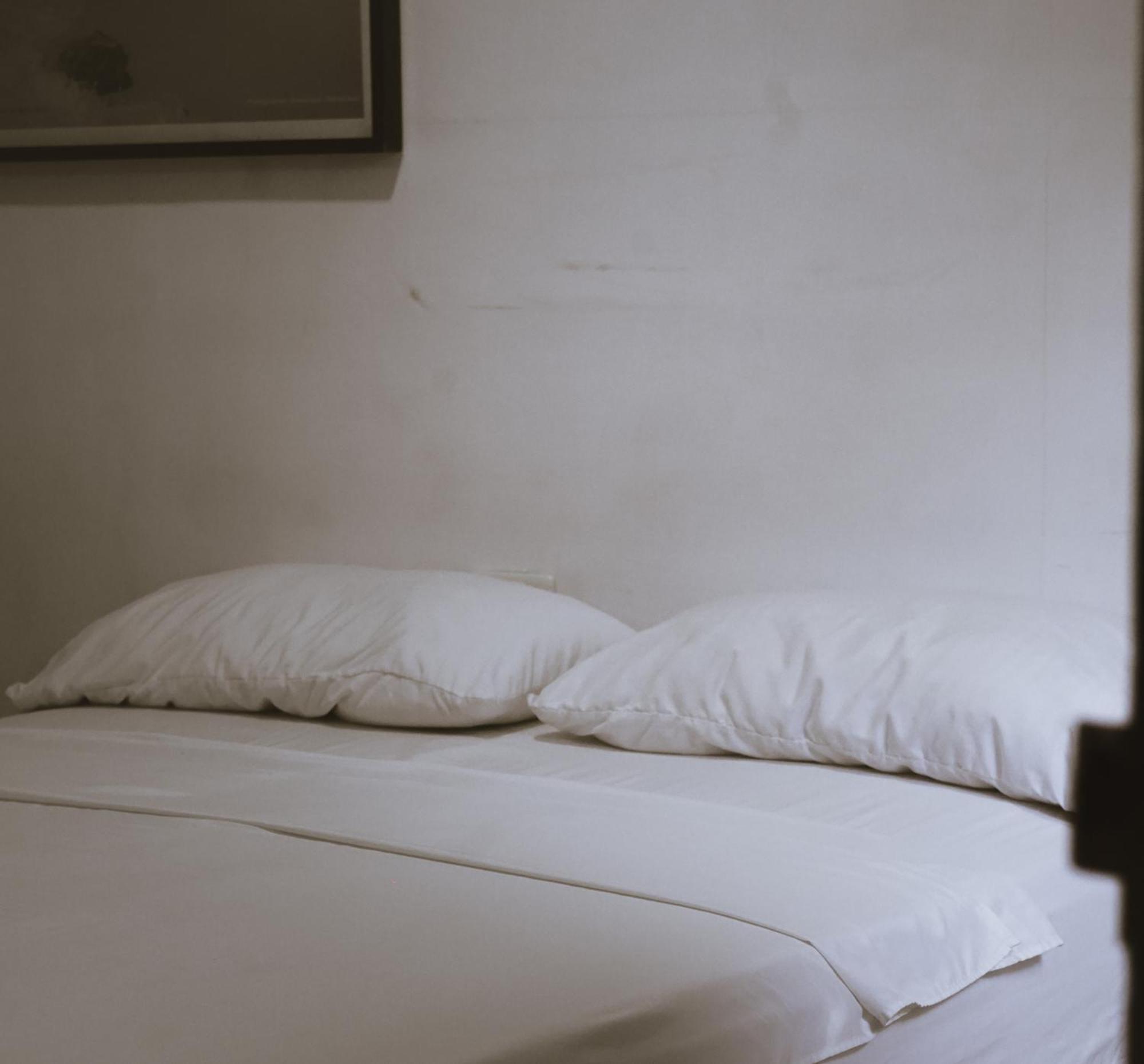 Hostal Luna Llena Getsemani Картахена Экстерьер фото