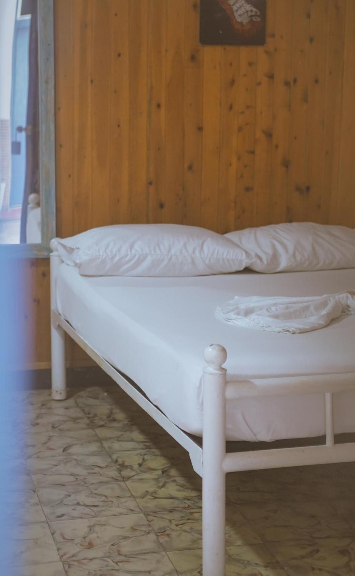 Hostal Luna Llena Getsemani Картахена Экстерьер фото